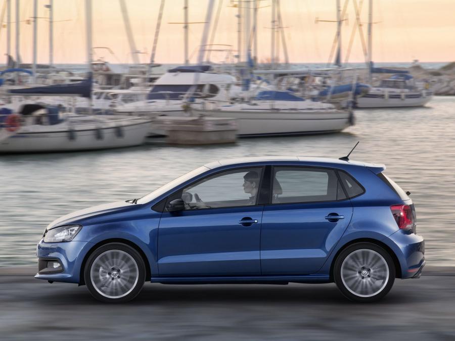  Volkswagen Polo BlueGT 5-Door 2014 года  (фото 4 из 7)